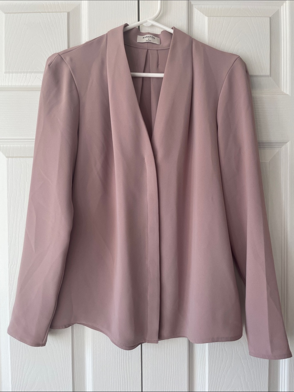 Aritzia Babaton Akira Power Blouse, size S, Mauve Pink